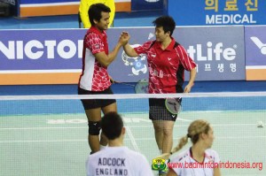 Tontowi Ahmad/Liliyana Natsir seusai mengalahkan Chris Adcock/Gabrielle Adcock